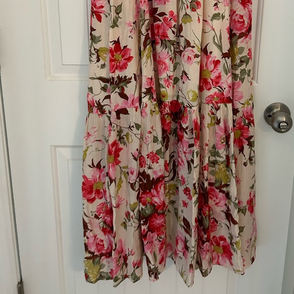 Worn once MT Abercrombie & Fitch floral maxi dress - Picture 3 of 9